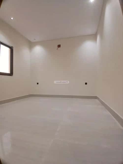 Floor 200 SQM with 3 Bedrooms West Al-Oraija, West Riyadh, Riyadh