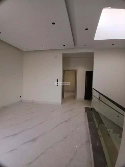 فيلا 300 متر مربع شرقية على شارع 20م طويق، غرب الرياض، الرياض