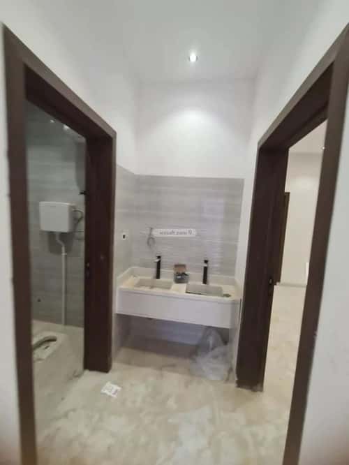 دور 222 متر مربع ب 3 غرف Okaz, South Riyadh, Riyadh