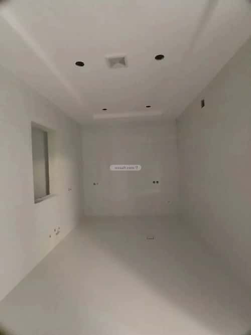 Floor 180 SQM with 3 bedrooms عكاظ، جنوب الرياض، الرياض