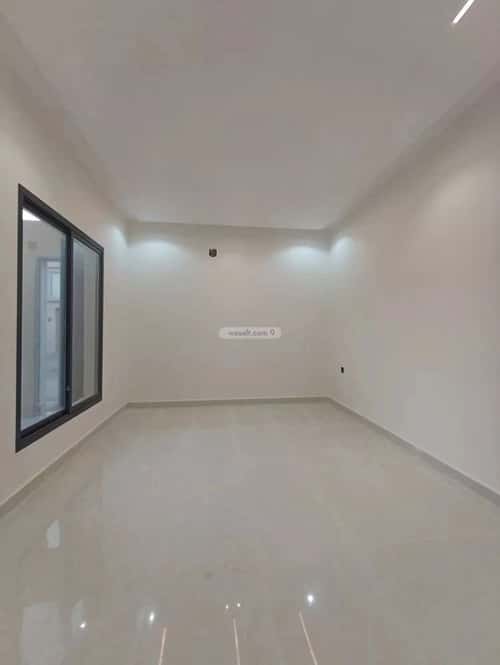 Floor 183 SQM with 3 bedrooms عكاظ، جنوب الرياض، الرياض