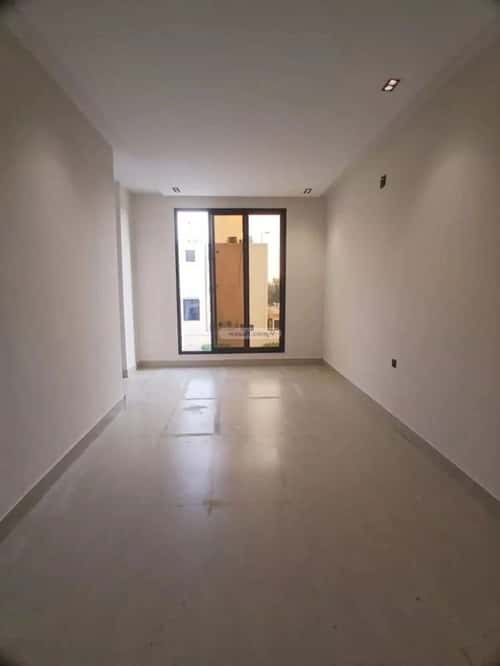 فيلا 200 متر مربع شرقية على شارع 20م طويق، غرب الرياض، الرياض