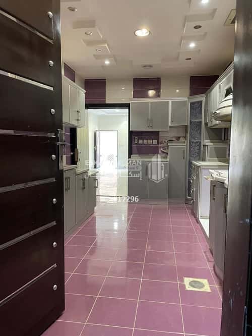 Villa 600 SQM Dahrat Al-Badeah, West Riyadh, Riyadh