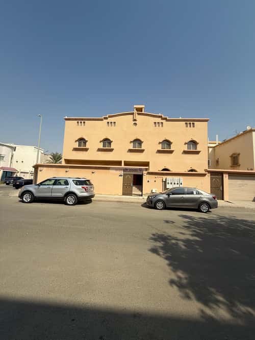 فيلا 619.5 متر مربع شمالية غربية على شارع 16م البساتين، شمال جدة، جدة