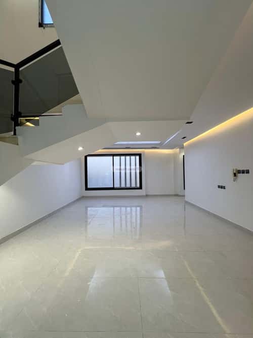 Floor 147 SQM with 5 bedrooms بدر، جنوب الرياض، الرياض