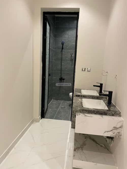 Villa 374.19 SQM Facing North with 9 Bedrooms Al Amwaj, Khobar