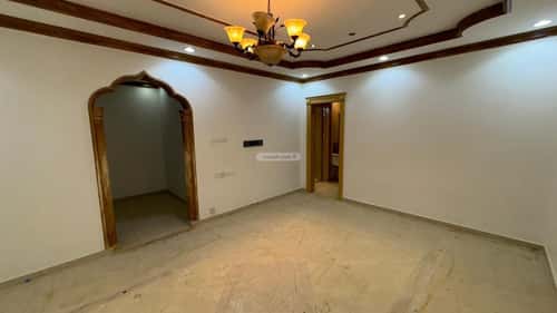 فيلا 200 متر مربع شرقية على شارع 15م العريجاء الغربي، غرب الرياض، الرياض