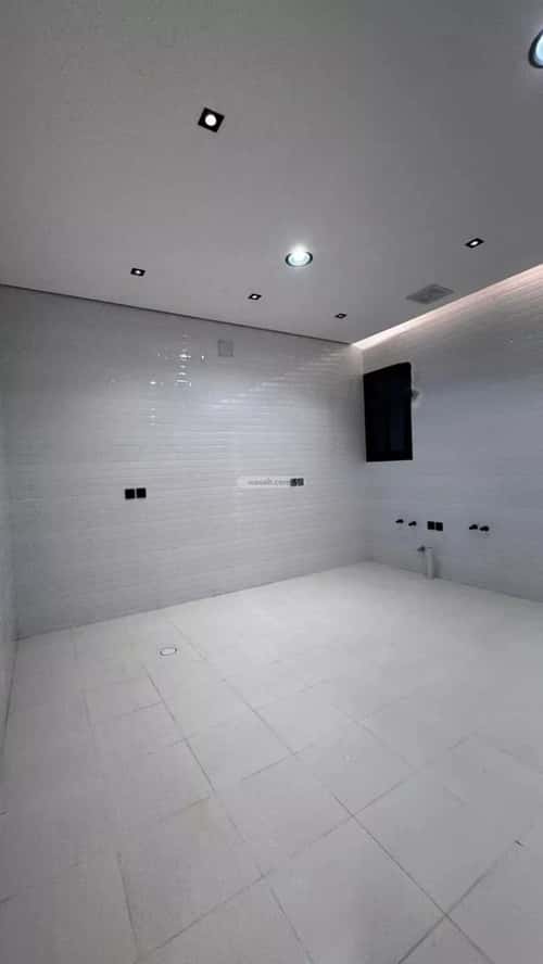 فيلا 387.5 متر مربع شمالية على شارع 20م الملك فهد، عنيزة