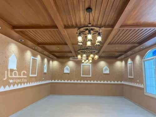 فيلا 400 متر مربع شرقية على شارع 12.5م الوادي، حائل