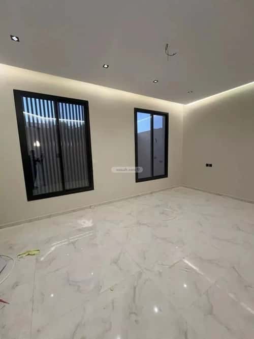 Villa 239 SQM Facing North on 15m Width Street King Fahd, Eanizah