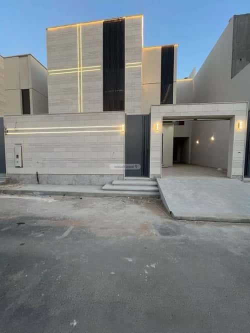 Villa 239 SQM facing North on 15m width street الملك فهد، عنيزة