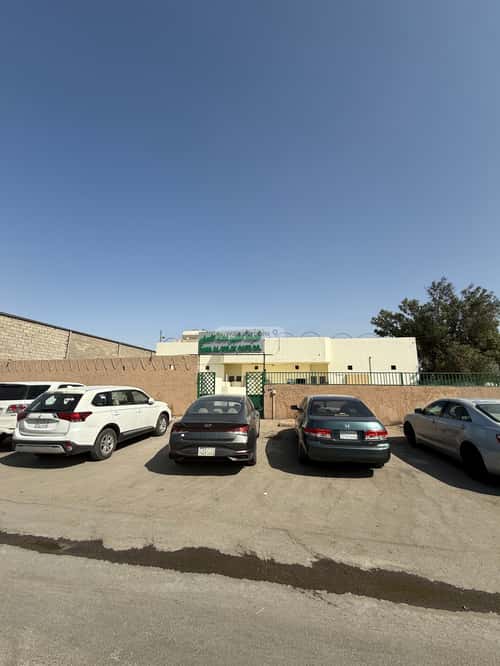 أرض 1200 متر مربع جنوبية غربية على شارع 25م المصانع، جنوب الرياض، الرياض