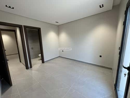 Floor 214 SQM with 4 bedrooms إشبيلية، شرق الرياض، الرياض