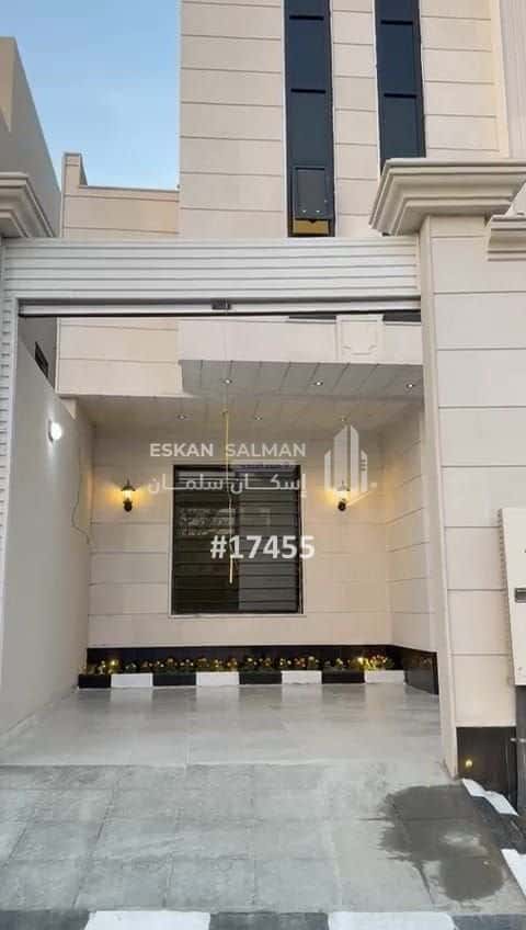 فيلا 249.21 متر مربع جنوبية على شارع 10م المعترض، الطائف