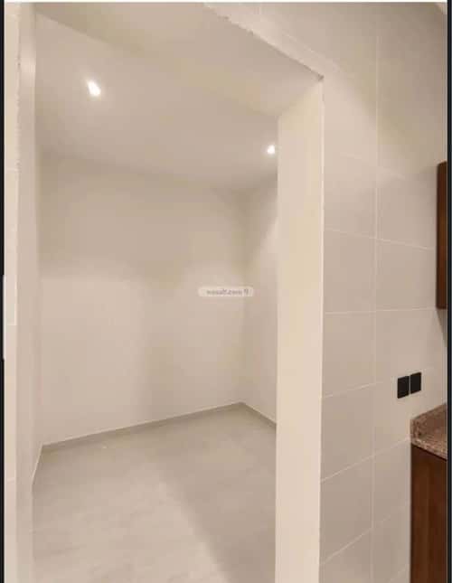 Apartment with 3 Bedrooms Ar-Rawdah, East Riyadh, Riyadh