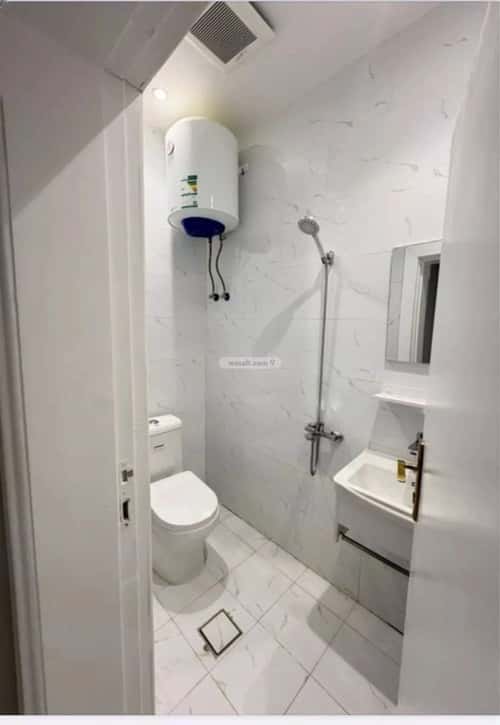 1 bedroom apartment in Al Qairawan