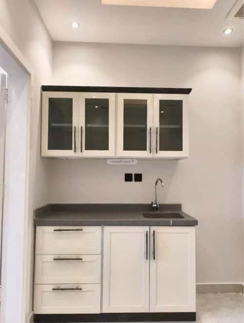 1 bedroom apartment in Al Wadi