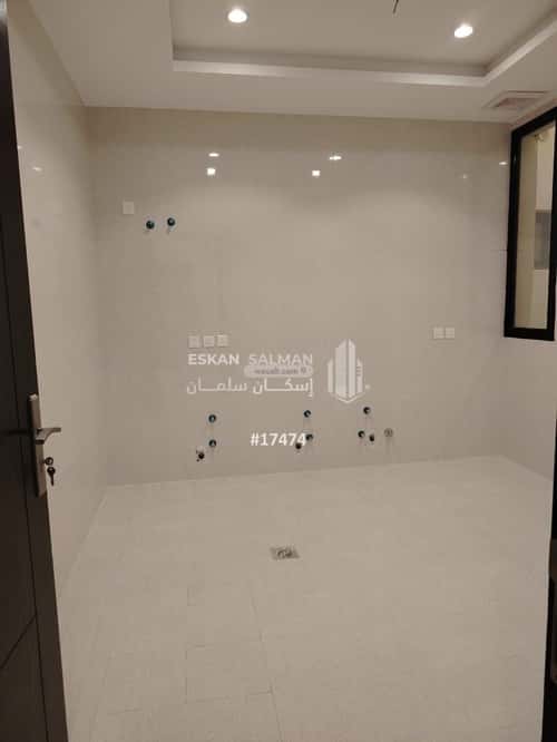 Apartment with 4 Bedrooms Meshrefah, North Jeddah, Jeddah