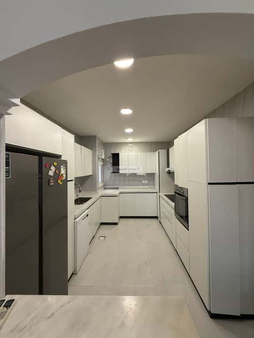 3 bedroom apartment in Al Aqiq