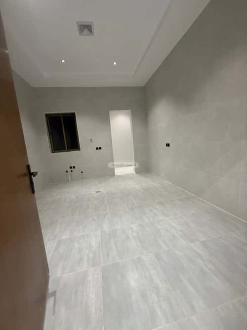 Floor 218.2 SQM with 5 Bedrooms Al-Janadriyah, East Riyadh, Riyadh