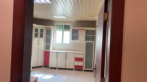 Floor 400 SQM with 6 Bedrooms An-Nafel, North Riyadh, Riyadh