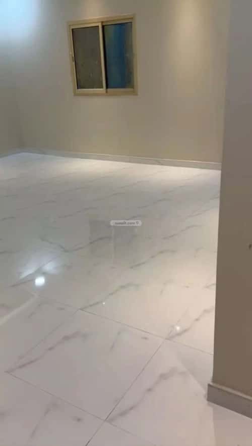 Apartment with 4 bedrooms الحمراء، الجبيل