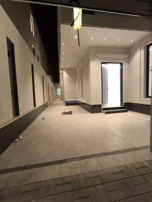 Floor 241.85 SQM with 3 Bedrooms Al-Janadriyah, East Riyadh, Riyadh