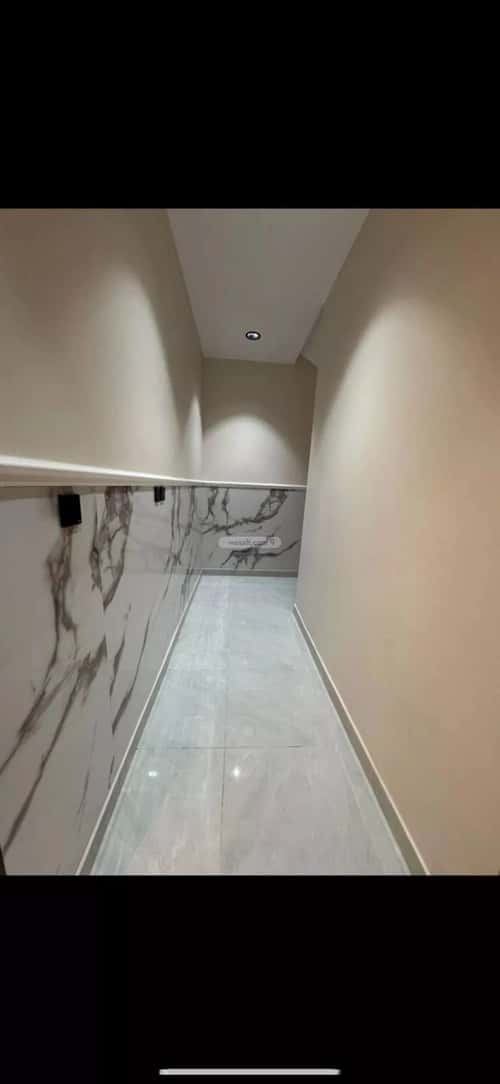 فيلا 300 متر مربع جنوبية على شارع 20م الرحمانية، شرق جدة، جدة