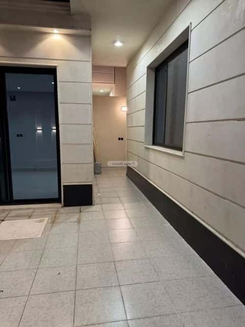 فيلا 318.75 متر مربع جنوبية على شارع 20م الصواري، الخبر