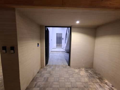 Floor 197.94 SQM with 4 Bedrooms Qurtubah, East Riyadh, Riyadh