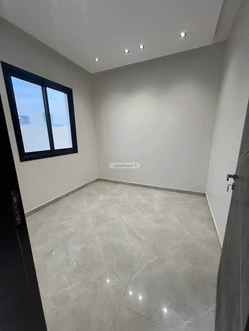 Villa 300 SQM Facing South with 7 Bedrooms Al-Janadriyah, East Riyadh, Riyadh