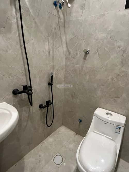 شقة ب 3 غرف الجنادرية، شرق الرياض، الرياض