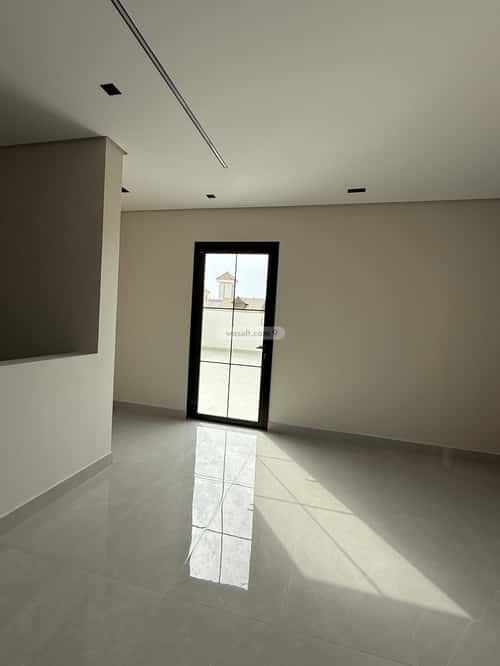 Villa 312 SQM facing North on 15m width street الزمرد، شمال جدة، جدة