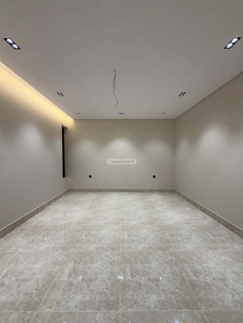 Villa 411 SQM facing East on 20m width street اليمامة، مكة المكرمة