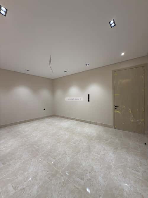 Villa 411 SQM facing East on 20m width street اليمامة، مكة المكرمة