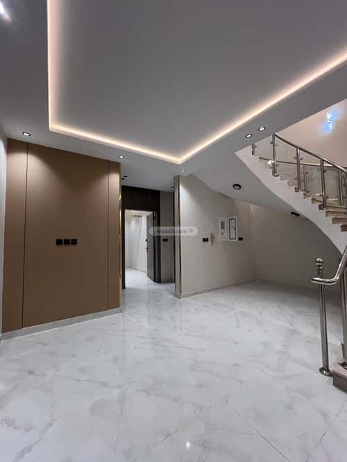 فيلا 264.15 متر مربع شرقية على شارع 15م الرحاب، الطائف