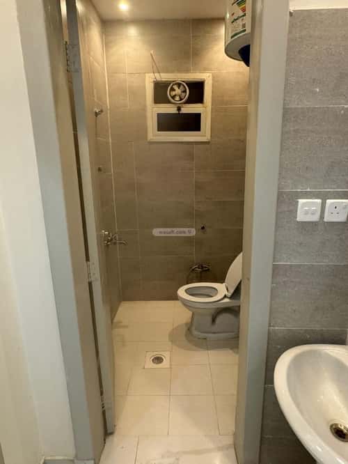 شقة 3 غرف في الرمال