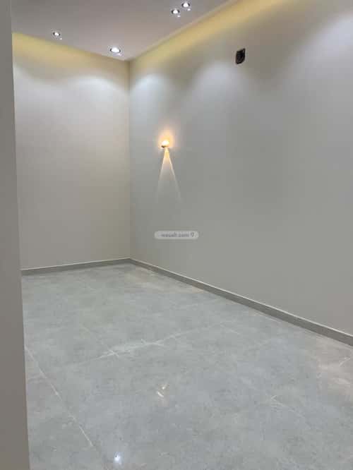 فيلا 250 متر مربع واجهة شرقية ب 7 غرف الجنادرية، شرق الرياض، الرياض