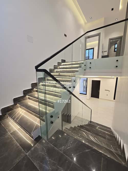 شقة 7 غرف في المعيزيلة