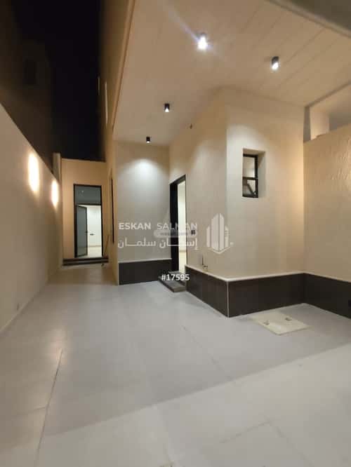 Floor 153.33 SQM with 4 Bedrooms Al-Awaly, West Riyadh, Riyadh