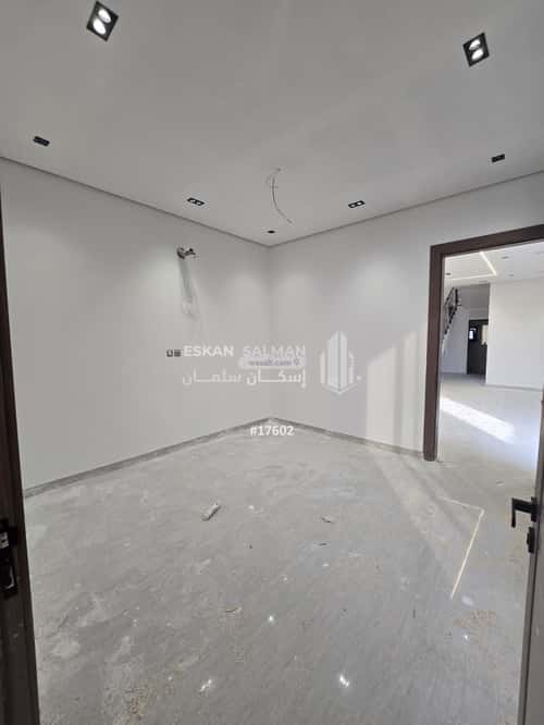 فيلا 293.25 متر مربع شرقية على شارع 30م اللؤلؤ، الخبر