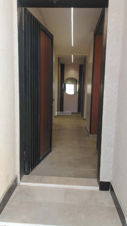 Apartment with 4 Bedrooms Al-Shafa, Tbwk