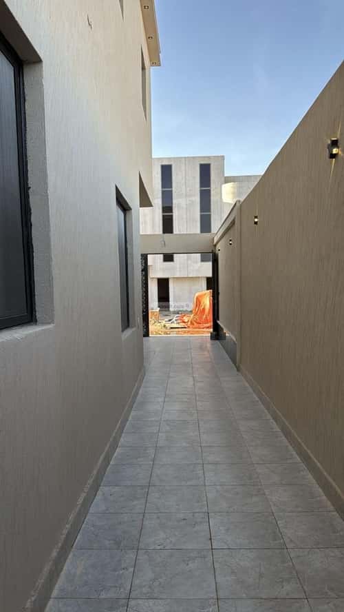 Floor with 7 Bedrooms Al Marjan, East Riyadh, Riyadh
