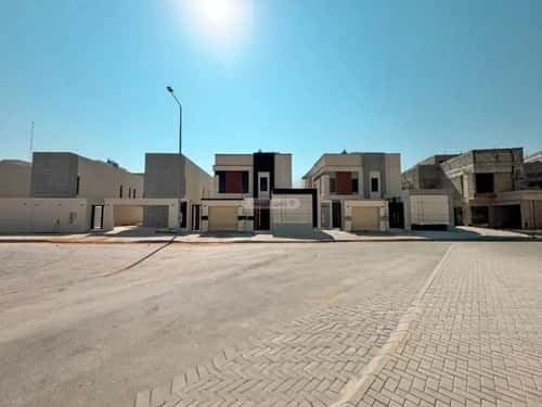 Villa 360.99 SQM Facing North with 8 Bedrooms Al-Janadriyah, East Riyadh, Riyadh