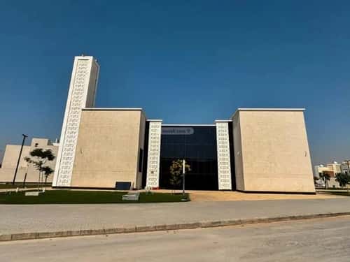 فيلا 8 غرف في الجنادرية