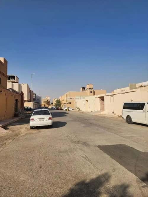 أرض 576.49 متر مربع شمالية شرقية على شارع 20م ظهرة العودة شرق، الدرعية