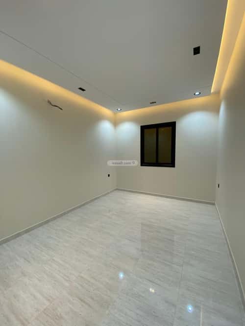 Floor 231 SQM with 6 bedrooms الورود، خميس مشيط