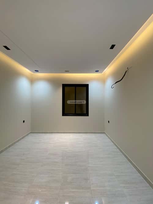Floor 211 SQM with 6 bedrooms اليرموك، خميس مشيط