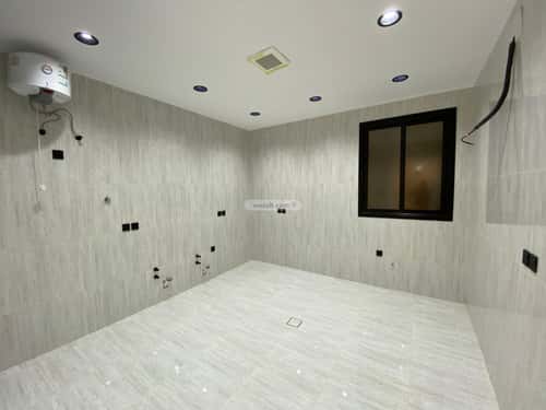 Floor 211.85 SQM with 6 Bedrooms Al-Yarmouk, Khamis Mushait