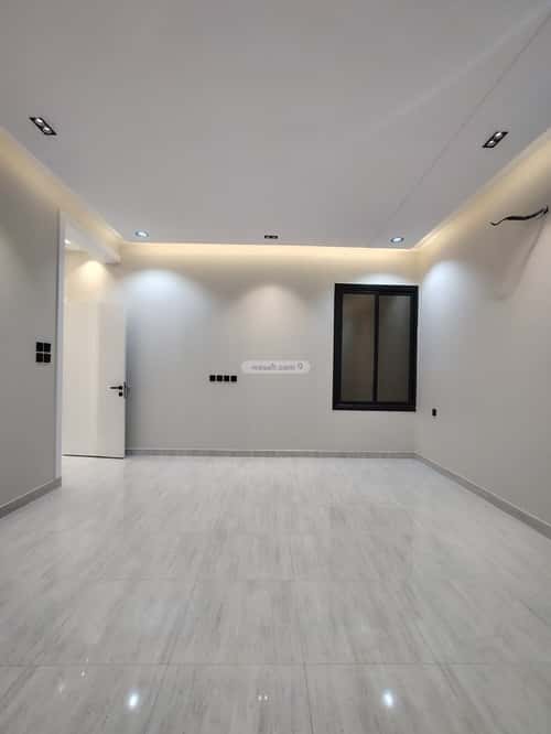 Floor 252 SQM with 6 Bedrooms Al-Raqi, Khamis Mushait